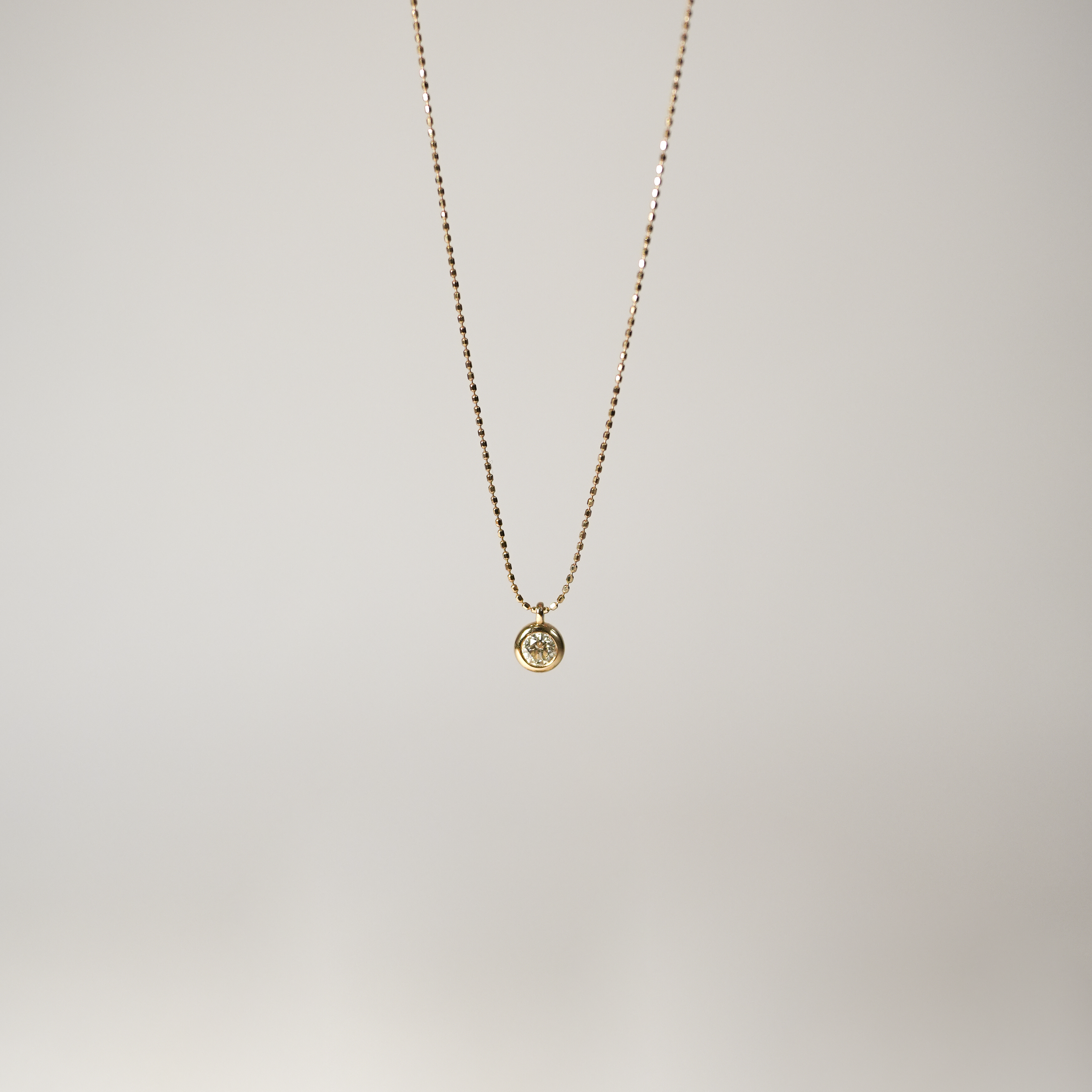 18K Gold Bezel Round Diamond Necklace